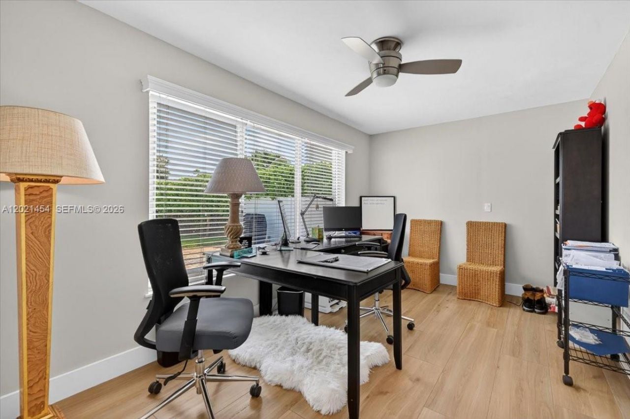 164 NE 30th St, Wilton Manors, FL 33334 Photo