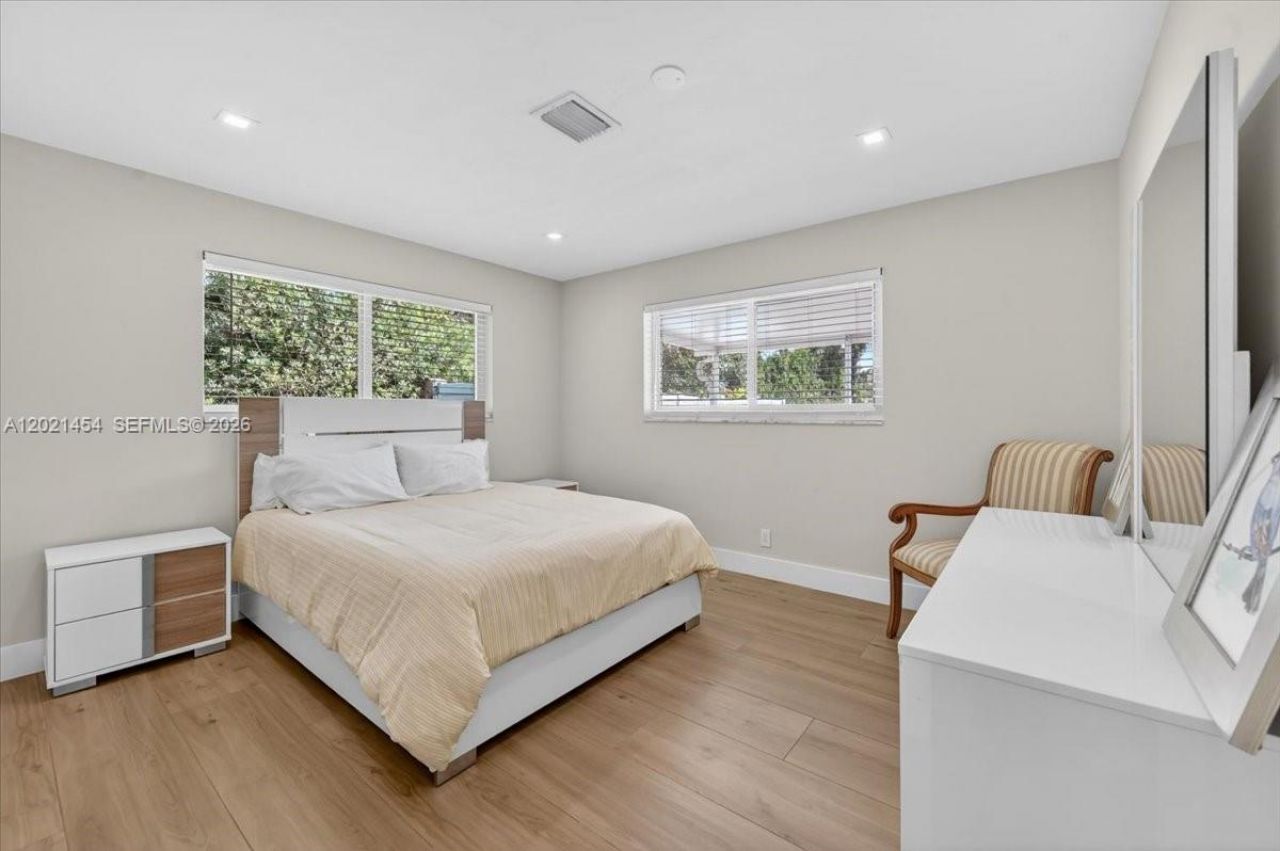 164 NE 30th St, Wilton Manors, FL 33334 Photo