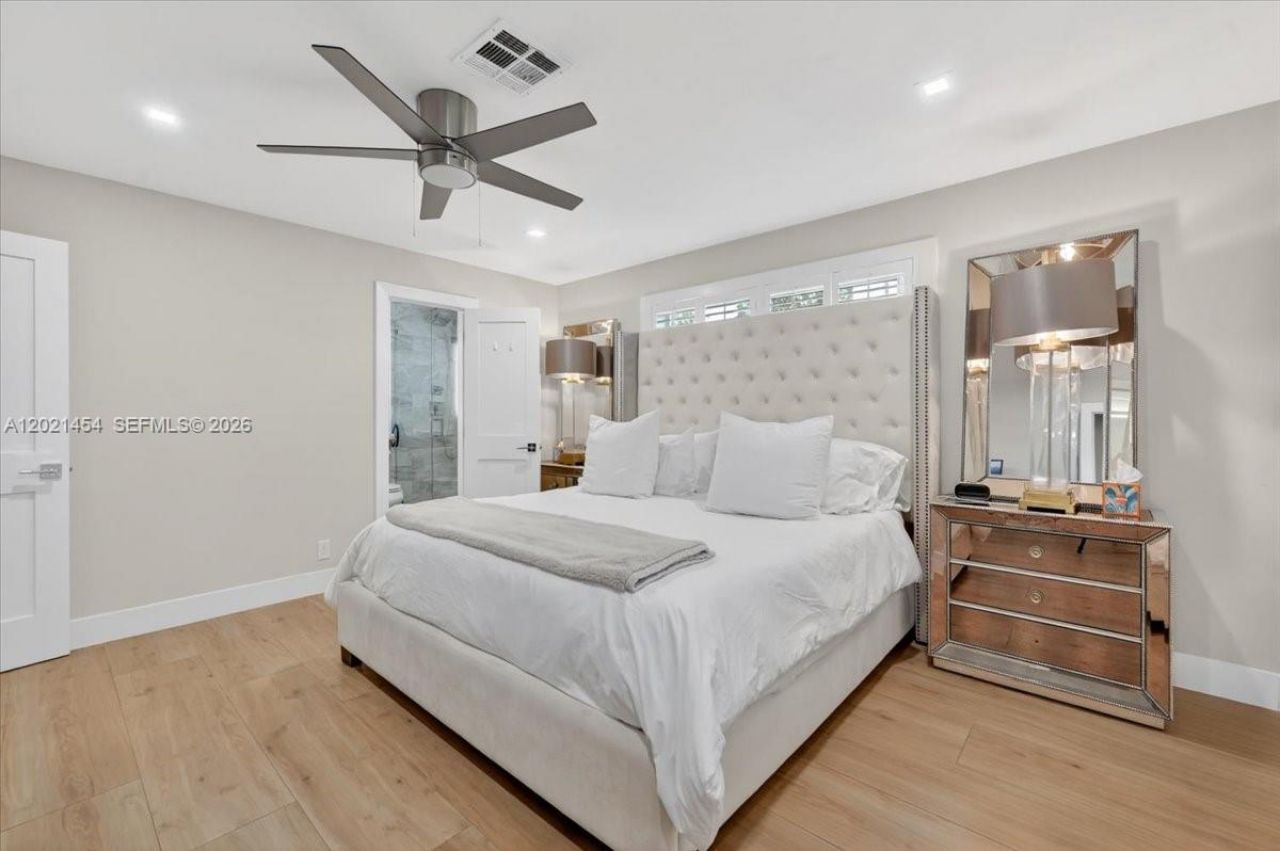 164 NE 30th St, Wilton Manors, FL 33334 Photo