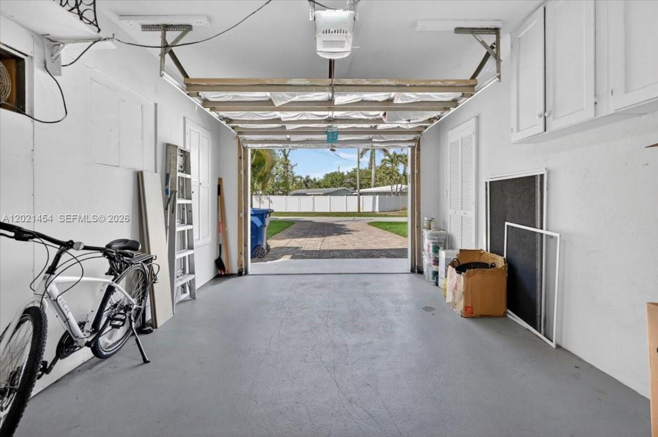164 NE 30th St, Wilton Manors, FL 33334 Photo