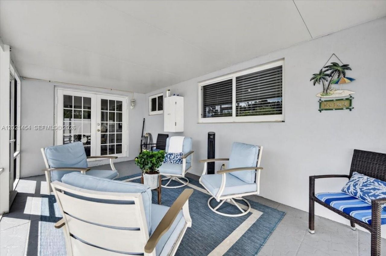 164 NE 30th St, Wilton Manors, FL 33334 Photo