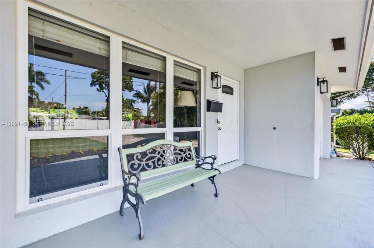 164 NE 30th St, Wilton Manors, FL 33334 Photo