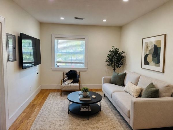 46 Broadway, Unit 3, Somerville, MA 02145
