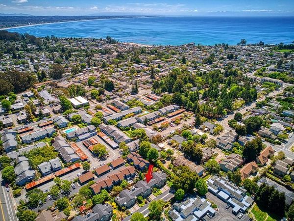 4320 Clares Street, Unit J, Capitola, CA 95010