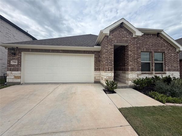 706 Easthill Drive, Princeton, TX 75071