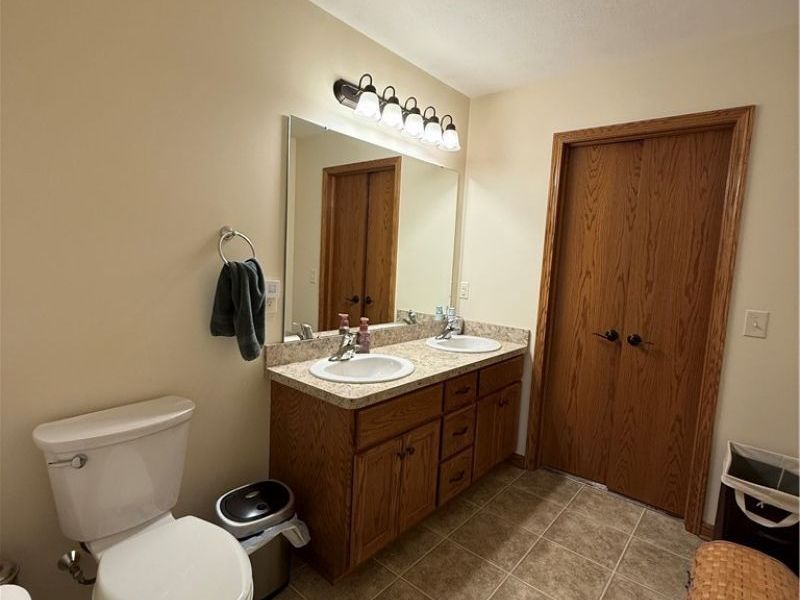 233 Woodbury Circle, Dalton, OH 44618 Photo 11