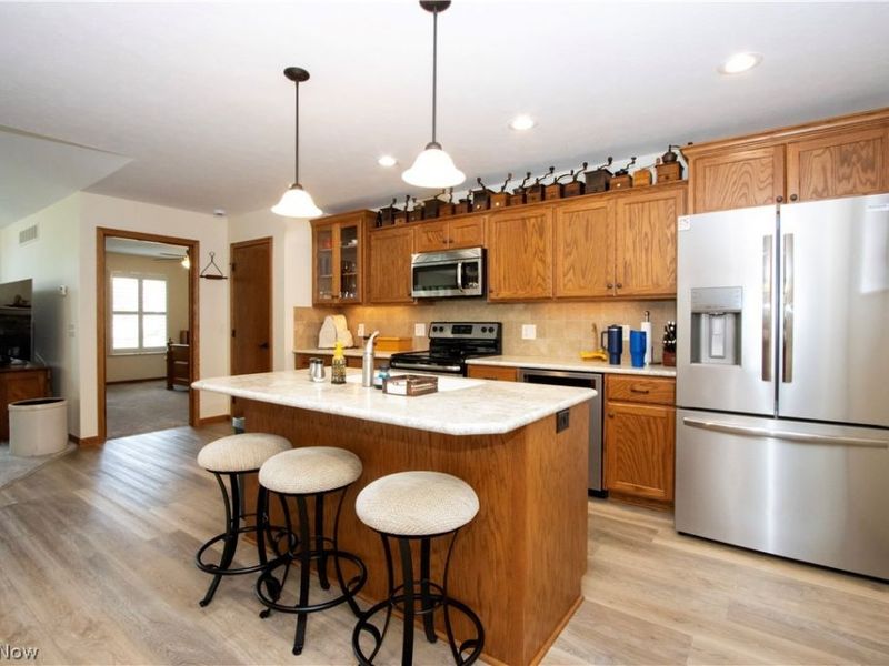233 Woodbury Circle, Dalton, OH 44618 Photo 5