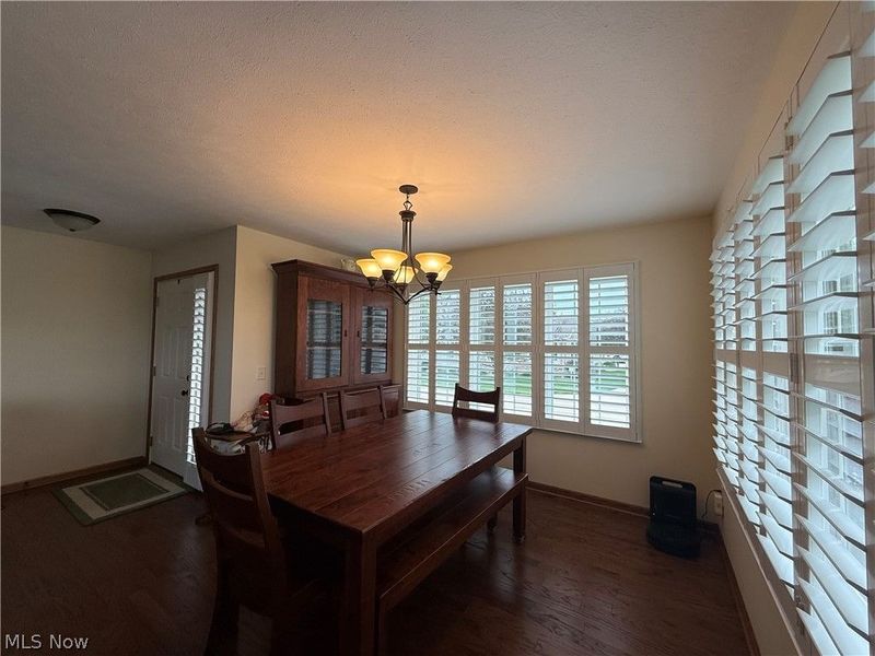 233 Woodbury Circle, Dalton, OH 44618 Photo 9