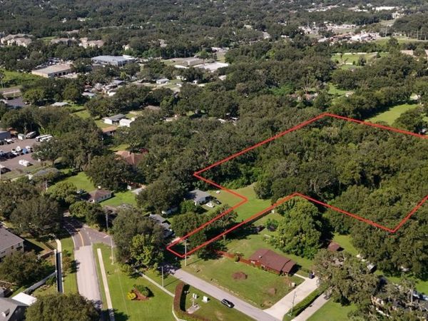 224 OLD MULRENNAN ROAD , VALRICO, FL 33594
