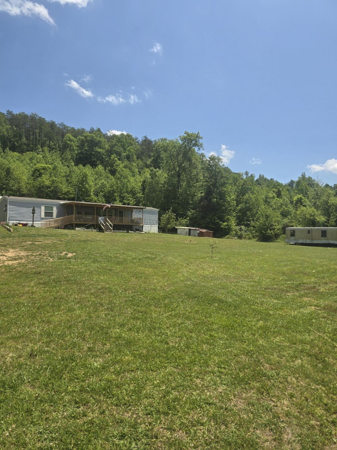 5425 S Ky 233 , Gray, KY 40734