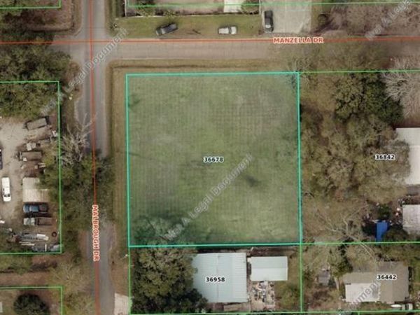 MANZELLA Drive , Slidell, LA 70461