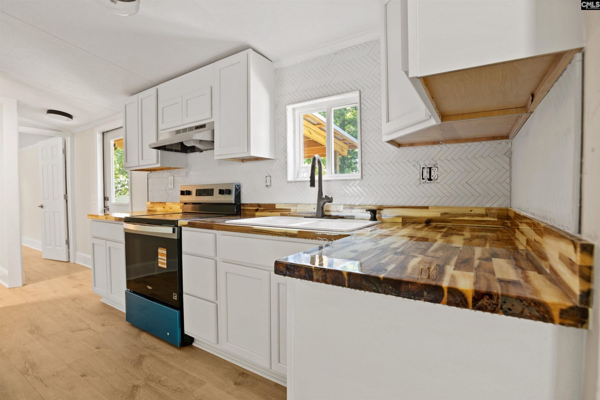 400 Disher Drive Photo 7