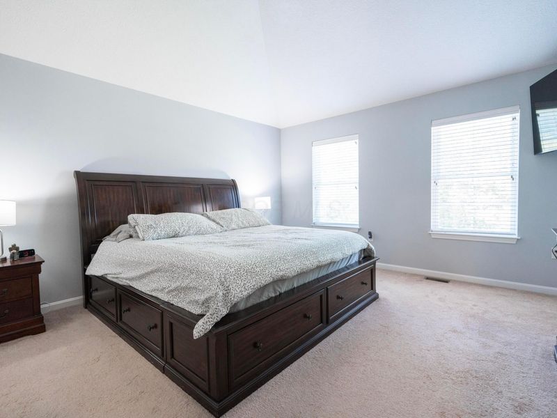 6431 W Mohican Drive, Powell, OH 43065 Photo 11
