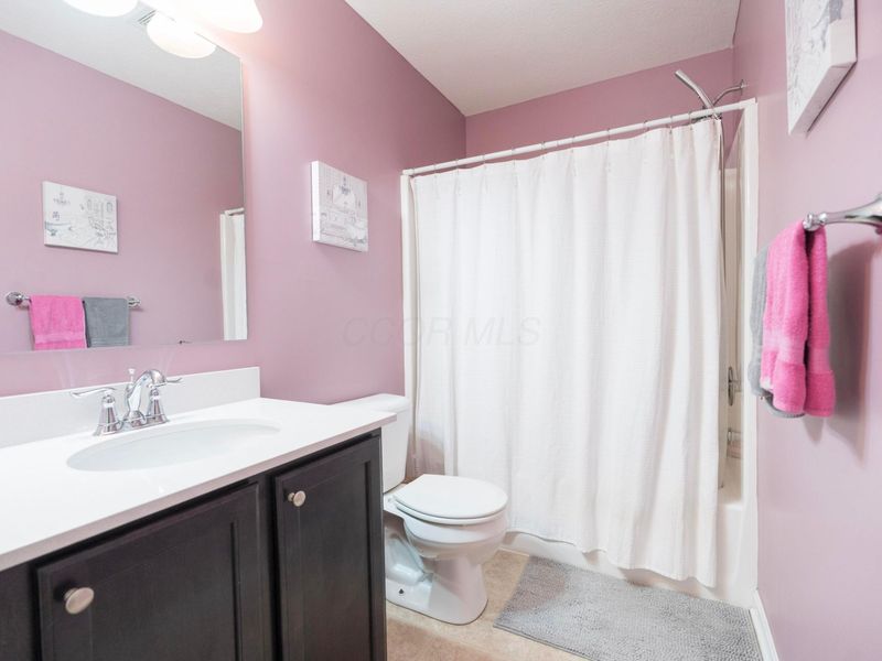6431 W Mohican Drive, Powell, OH 43065 Photo 17
