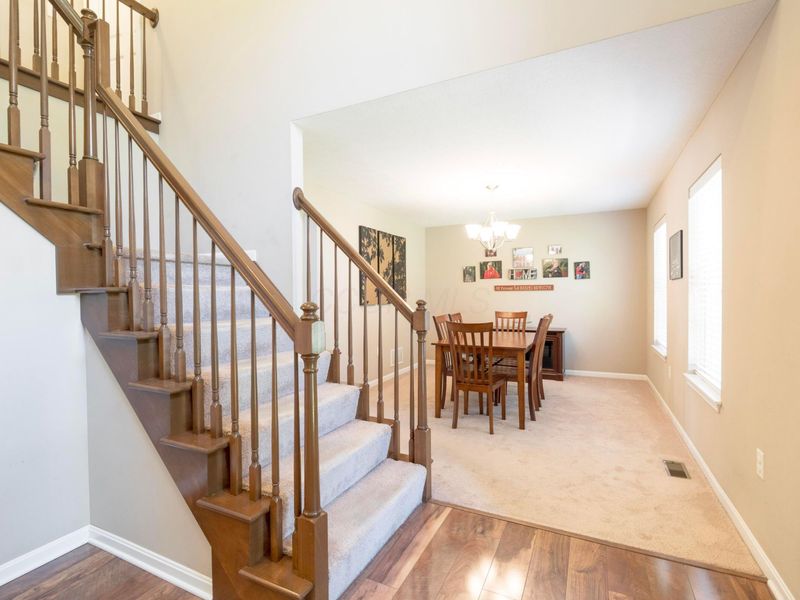 6431 W Mohican Drive, Powell, OH 43065 Photo 4