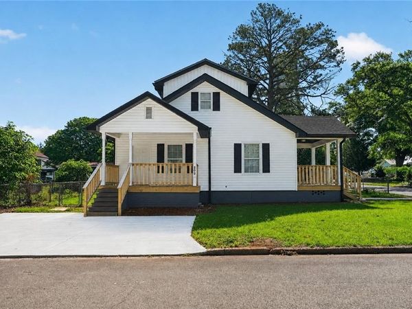 202 Park Street , Griffin, GA 30223