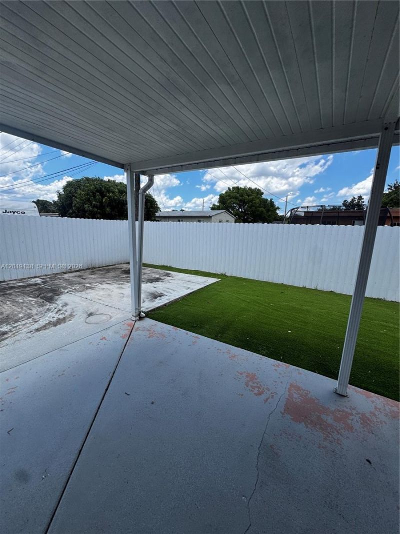 3251 NW 177th Ter , Miami Gardens, FL 33056 Photo