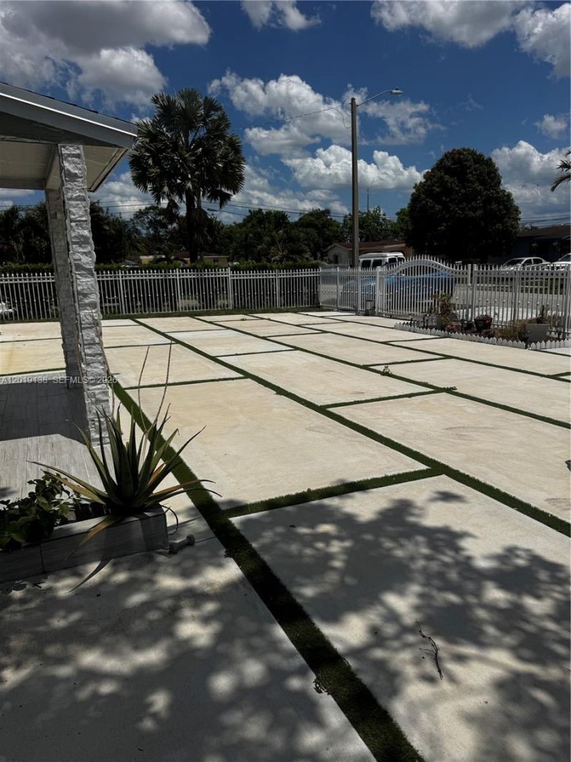 3251 NW 177th Ter , Miami Gardens, FL 33056 Photo
