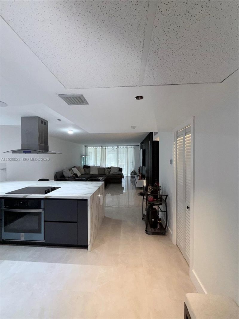 605 Oaks Dr , Unit 307, Pompano Beach, FL 33069 Photo