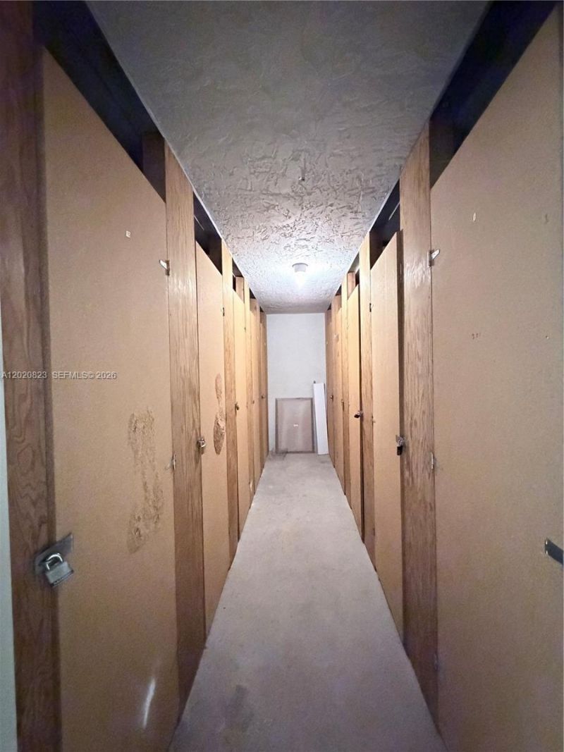 605 Oaks Dr , Unit 307, Pompano Beach, FL 33069 Photo