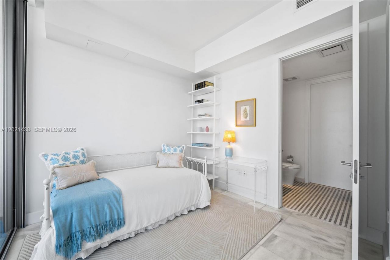 700 NE 26th Ter, Unit 2105, Miami, FL 33137 Photo