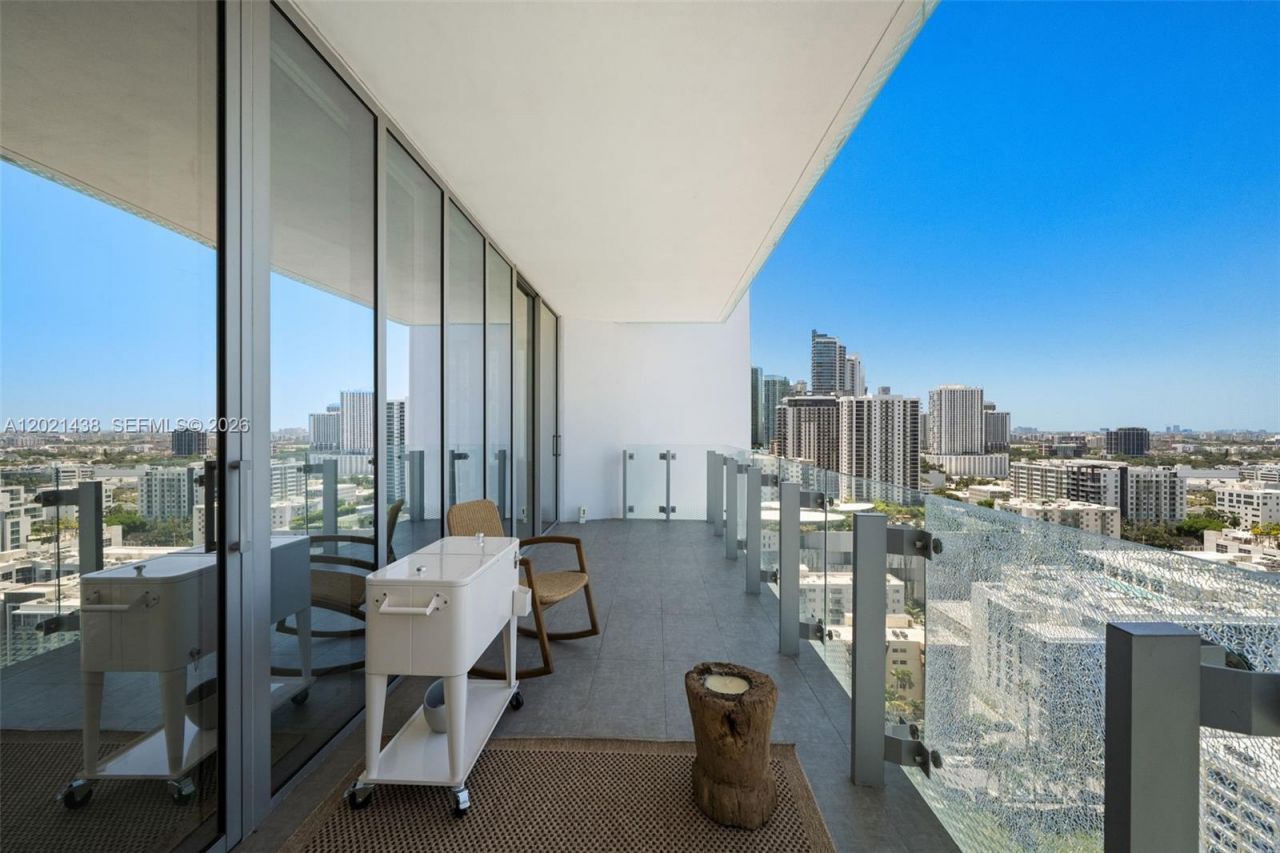 700 NE 26th Ter, Unit 2105, Miami, FL 33137 Photo