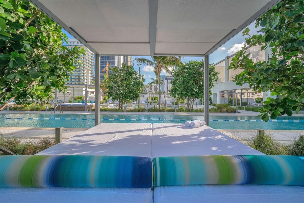 700 NE 26th Ter, Unit 2105, Miami, FL 33137 Photo
