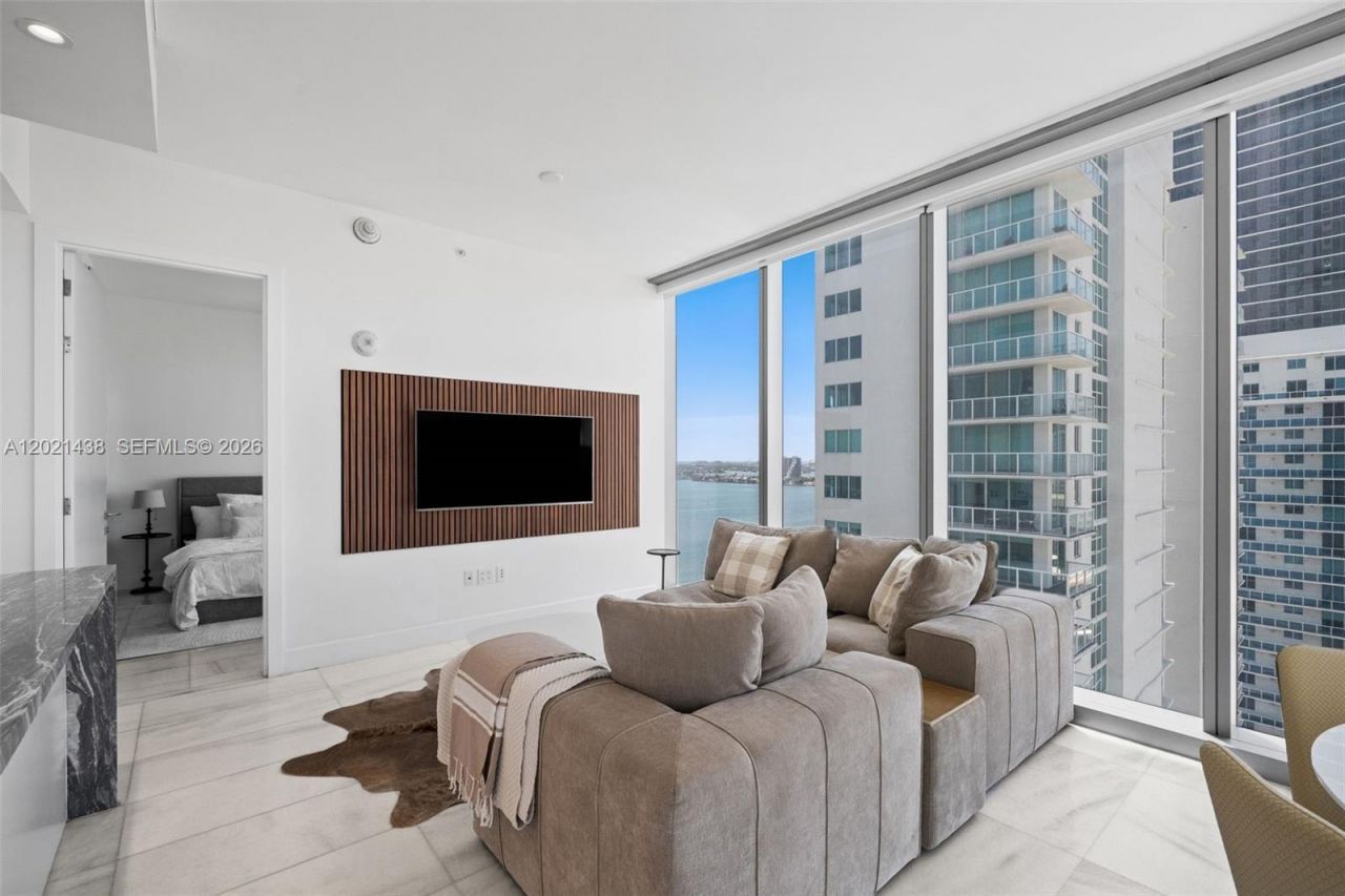 700 NE 26th Ter, Unit 2105, Miami, FL 33137 Photo