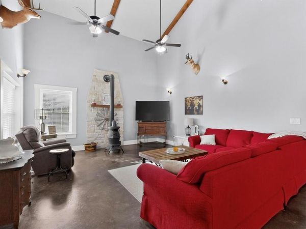 2800 County Road 2905, Dodd City, TX 75438