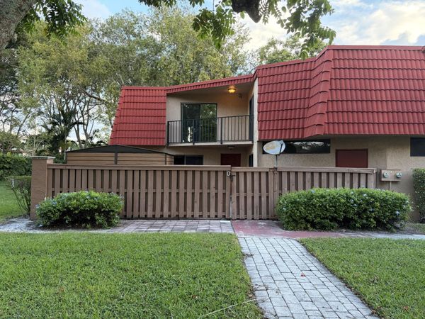 8165 Severn Drive, Unit D, Boca Raton, FL 33433
