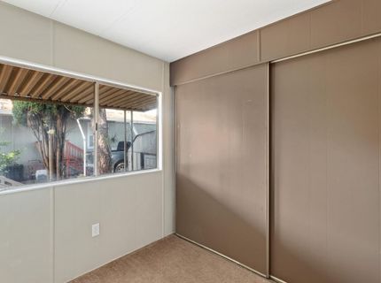 10035 Mills Station Rd #100, Sacramento, CA 95827 Photo