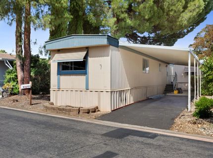 10035 Mills Station Rd #100, Sacramento, CA 95827 Photo