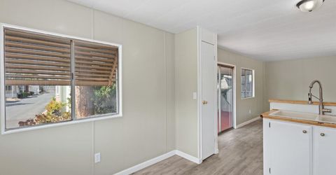 10035 Mills Station Rd #100, Sacramento, CA 95827 Photo