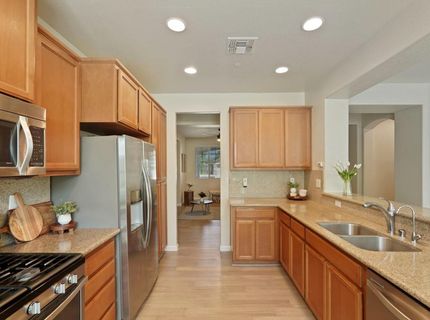 17195 Rail Way, Lathrop, CA 95330 Photo