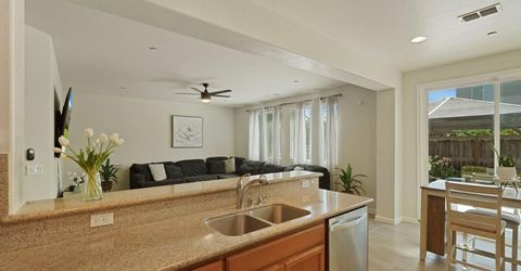 17195 Rail Way, Lathrop, CA 95330 Photo