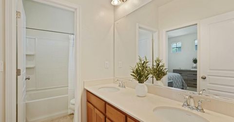 17195 Rail Way, Lathrop, CA 95330 Photo