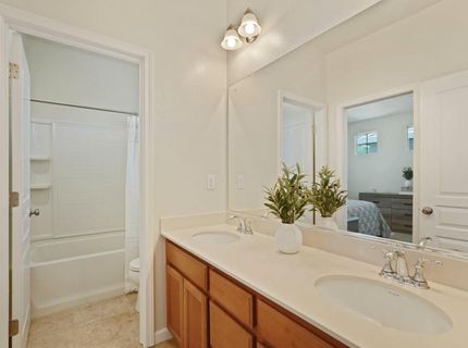 17195 Rail Way, Lathrop, CA 95330 Photo