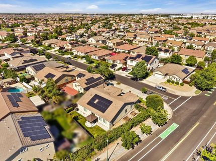 17195 Rail Way, Lathrop, CA 95330 Photo