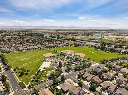 17195 Rail Way, Lathrop, CA 95330 Photo