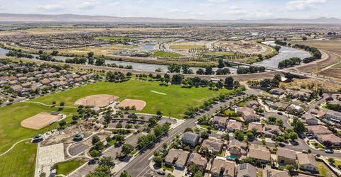 17195 Rail Way, Lathrop, CA 95330 Photo