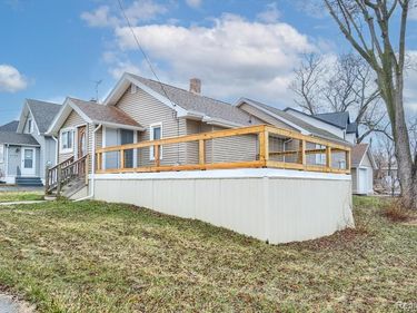 2127 Kenneth Street, Burton, MI 48529