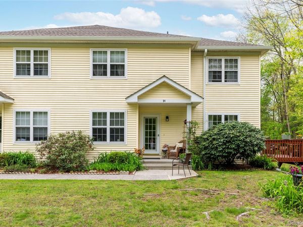 129 Stringham Road, Unit 31, Lagrangeville, NY 12540