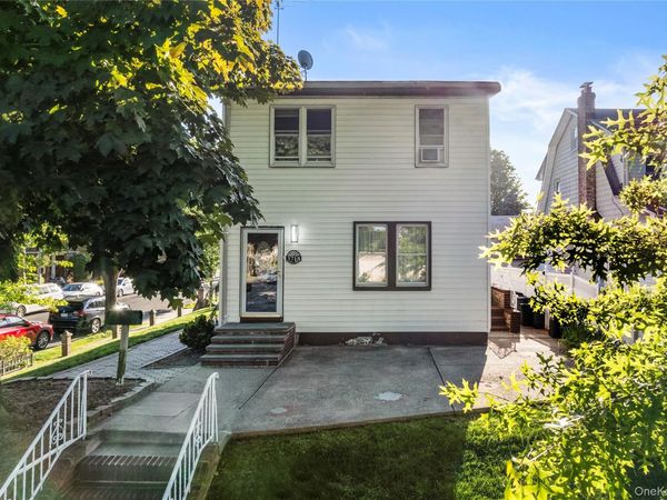3718 FRANCIS LEWIS , Bayside, NY 11361