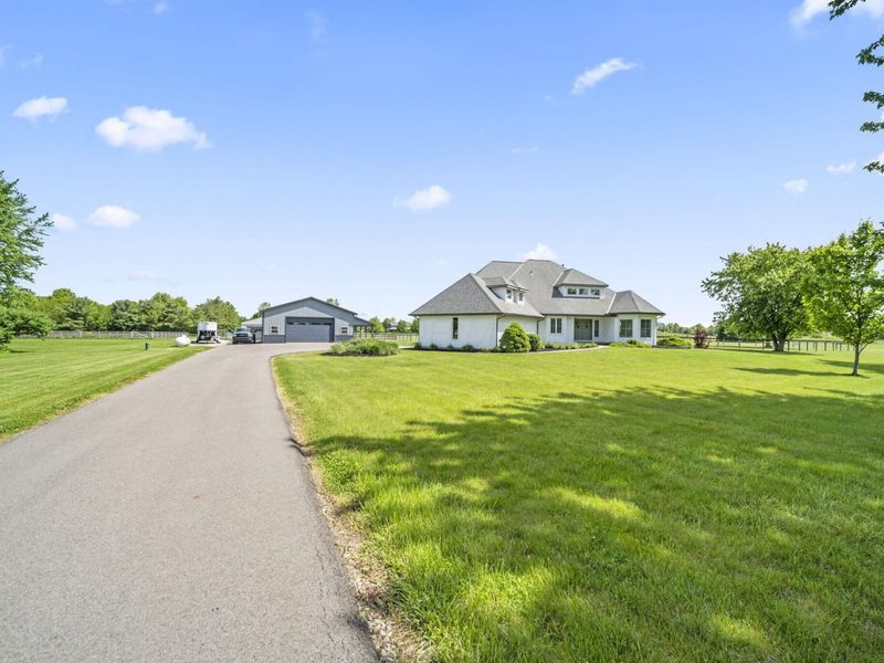 3022 Clark Shaw Road, Powell, OH 43065 Photo 2
