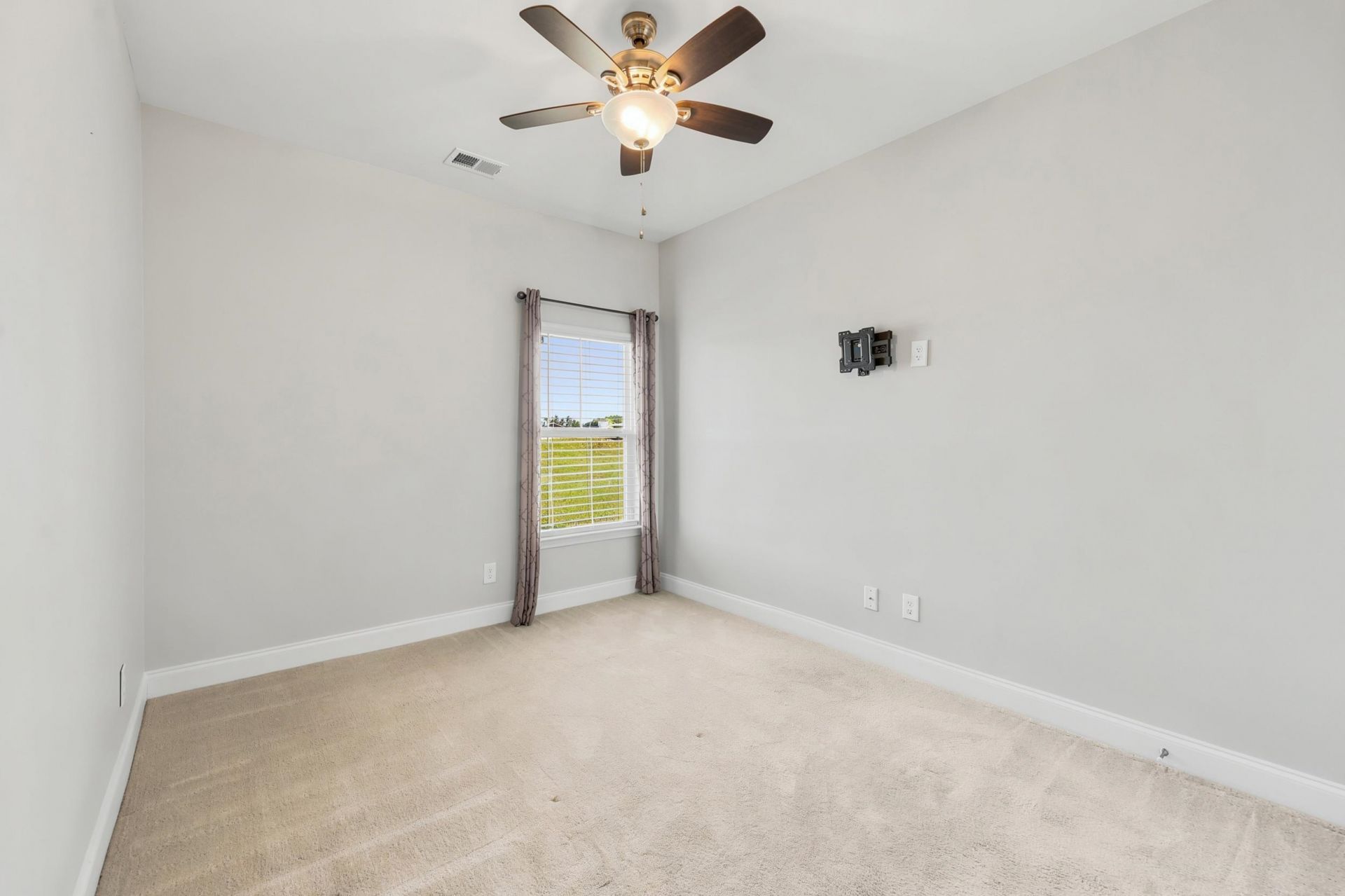 953 Piping Plover Ln. Photo 16