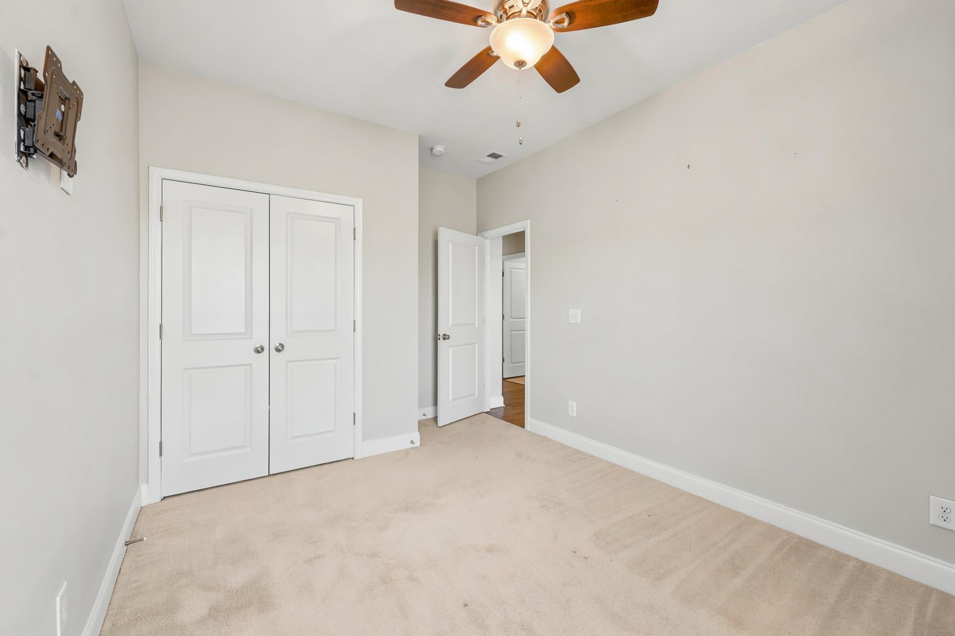 953 Piping Plover Ln. Photo 17