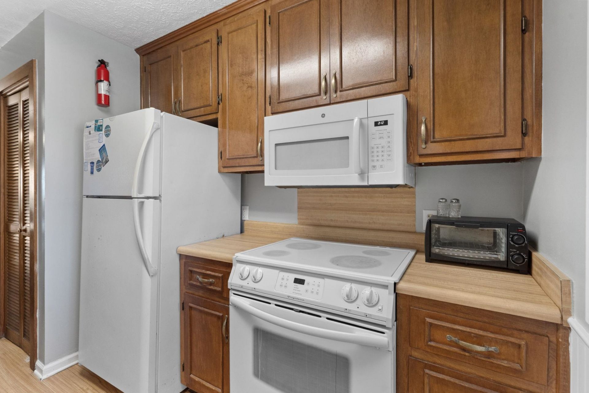 618 N Waccamaw Dr.  Photo 19