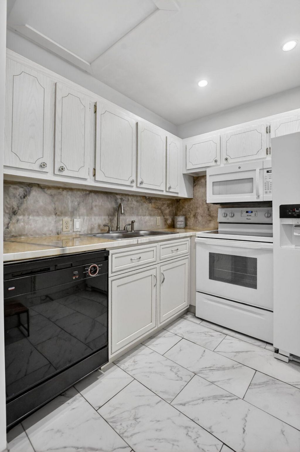 415 Mansfield, Unit J, Boca Raton, FL 33434 Photo