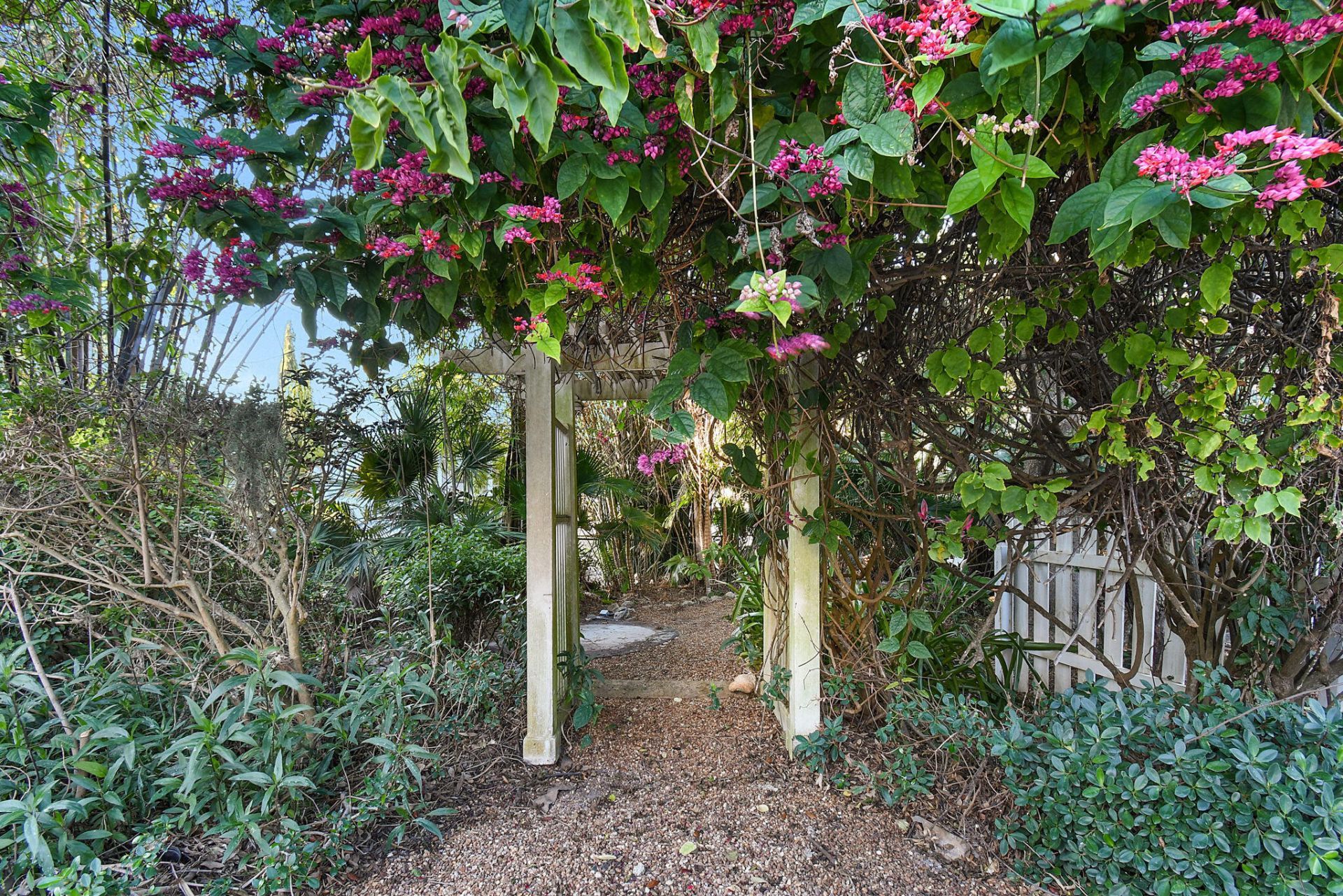 2 Castle Hill Way, Sewalls Point, FL 34996 Photo