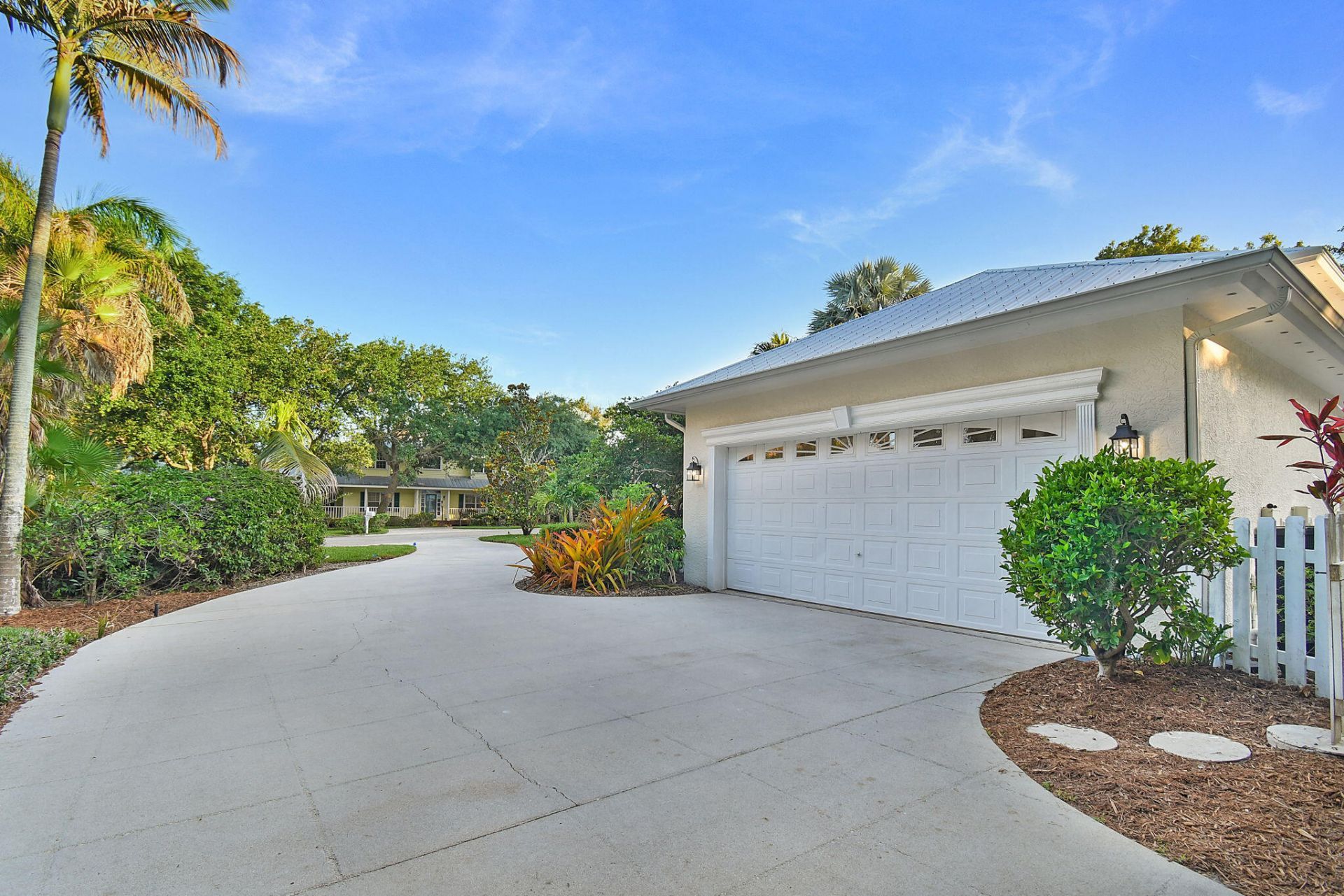 2 Castle Hill Way, Sewalls Point, FL 34996 Photo